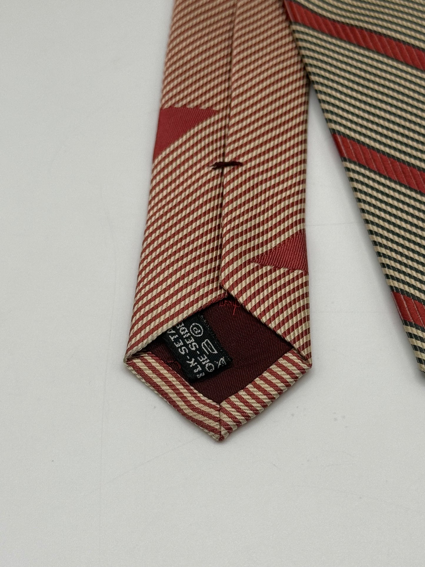 Jacquard silk tie whit stripes