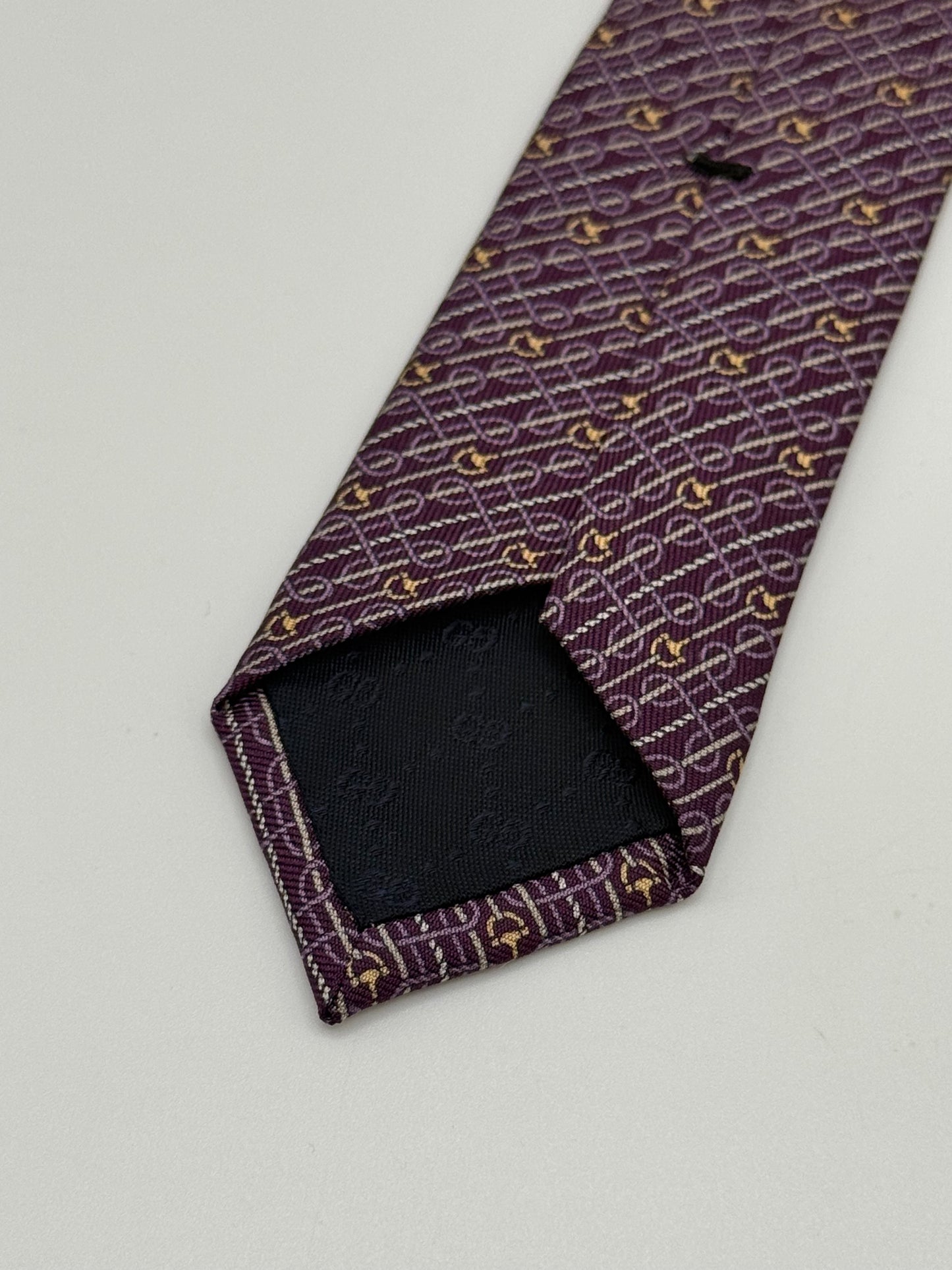 Pink twill silk tie