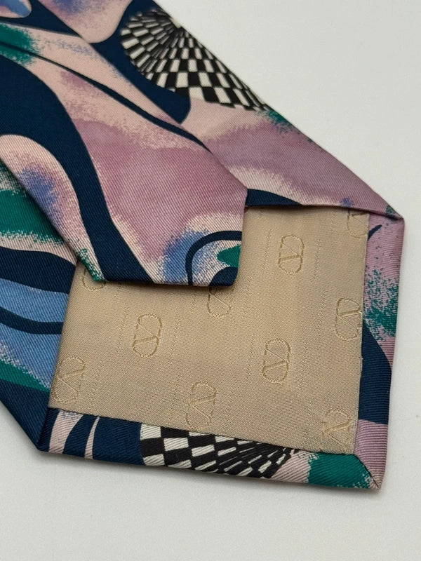 Tie Valentino