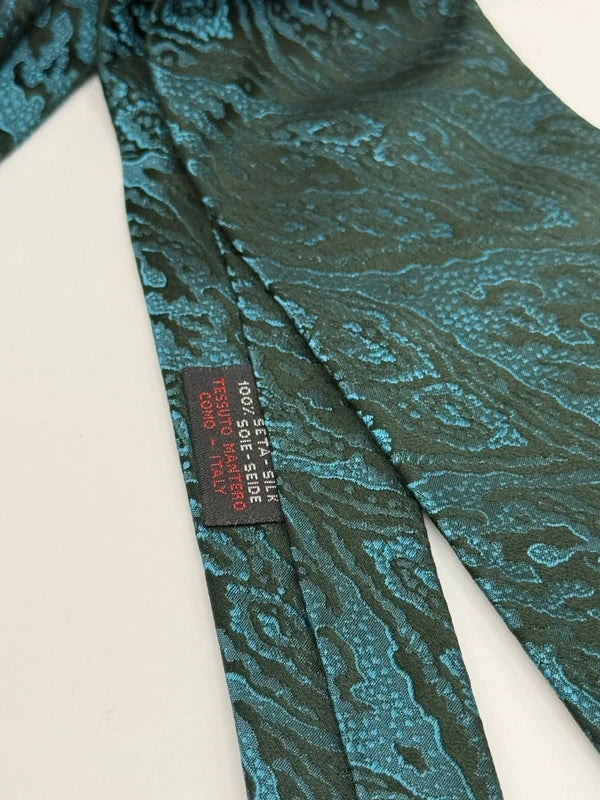 Tie Ungaro