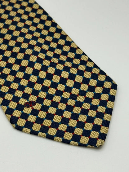Tie Valentino