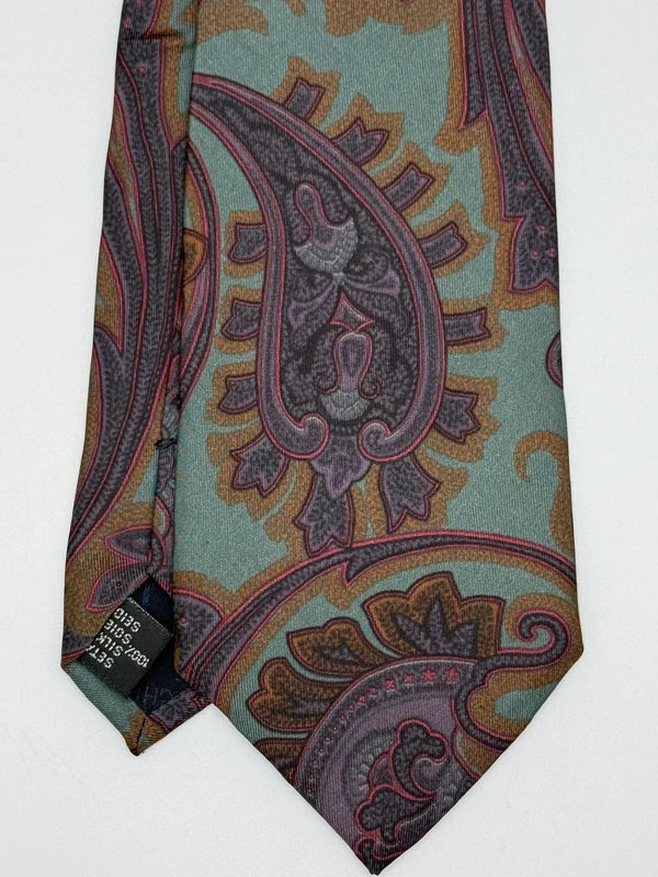 Tie Guy Laroche
