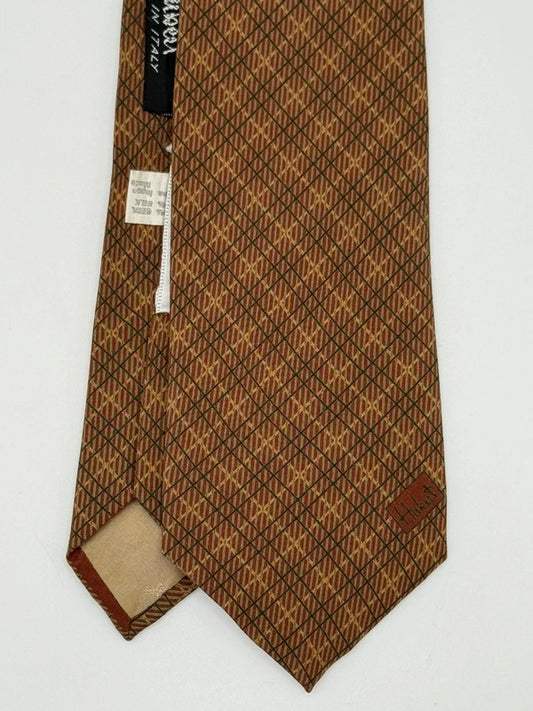 Tie Hubert