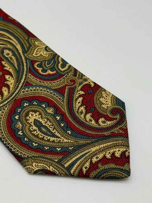 Tie Daks