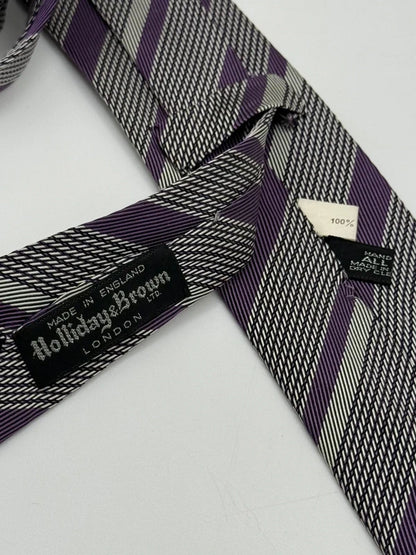 Tie Holliday & Brown