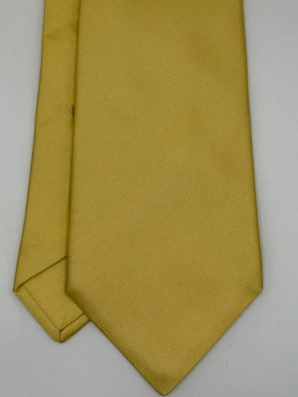 Tie Kiton