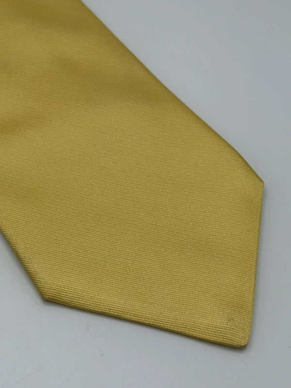 Tie Kiton