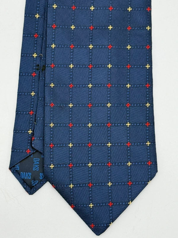 Tie Daks