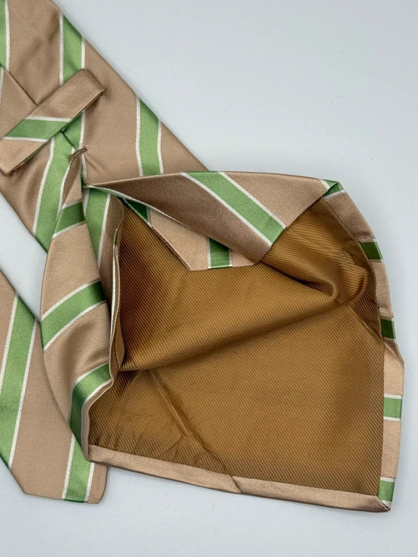 Tie Kiton