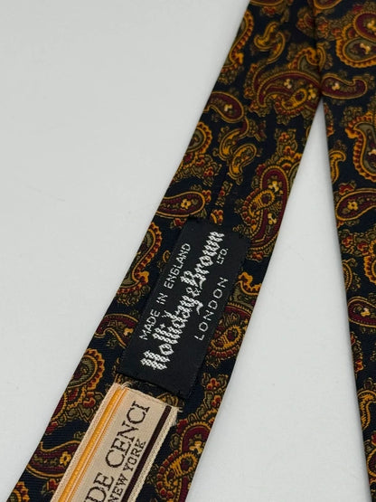 Tie Holliday & Brown
