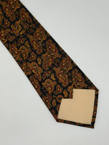 Tie Holliday & Brown