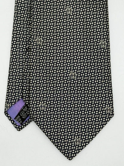 Tie Daks