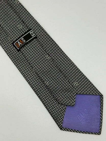 Tie Daks