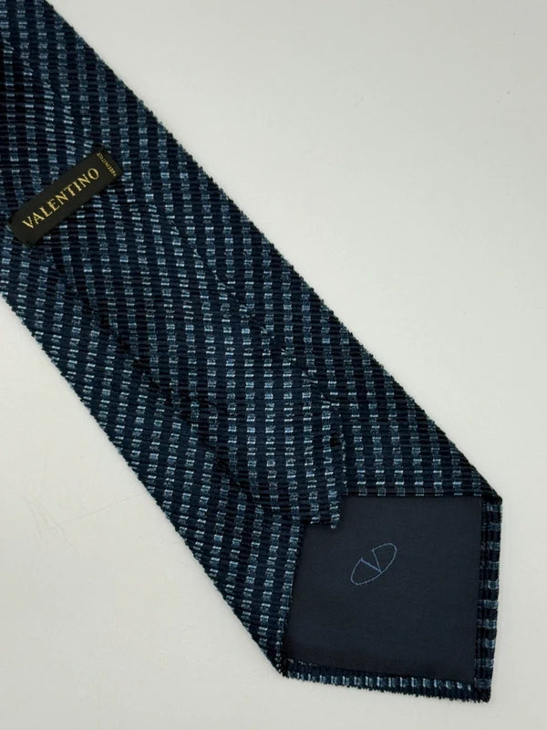 Tie Valentino
