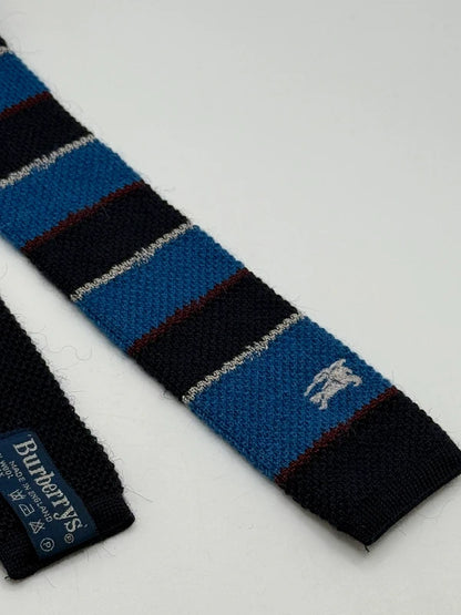 Tie Burberrys’