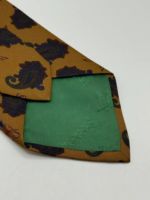 Tie Brooksfield