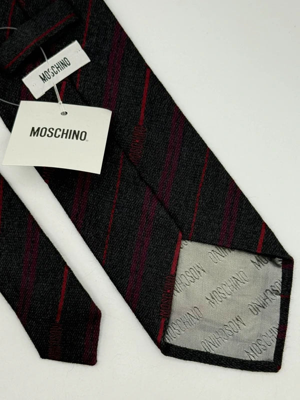 Tie Moschino