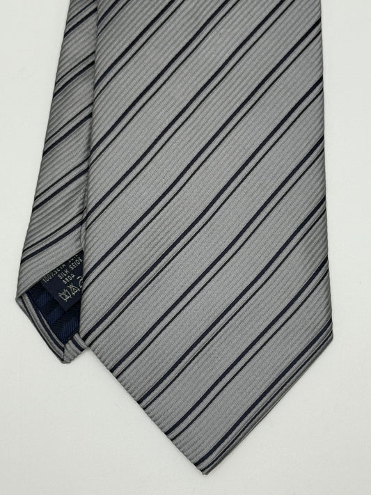 Grey jacquard silk tie