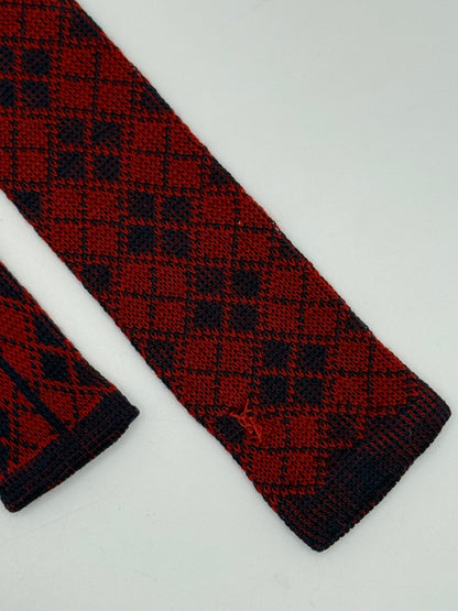 Tricot wool tie