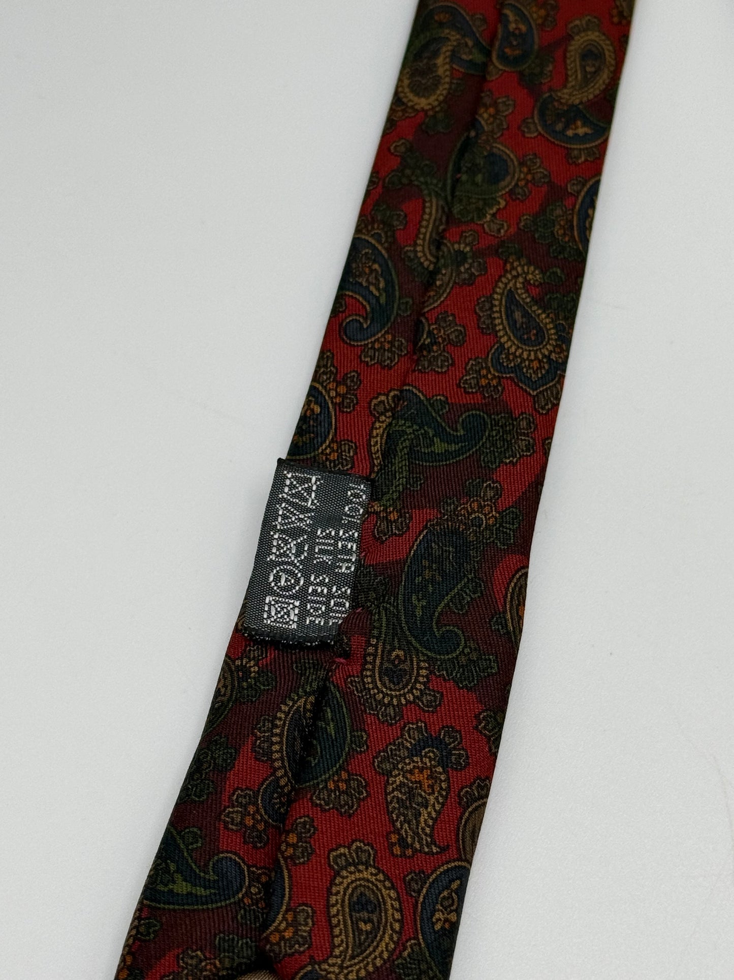 Burgundy paisley pattern silk tie
