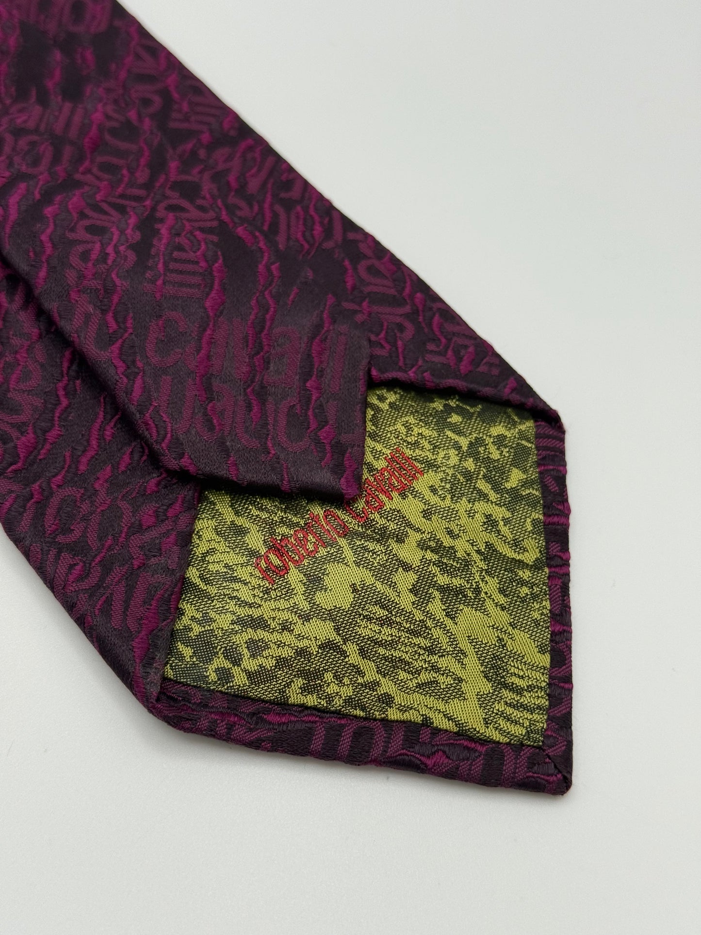 Black jacquard silk tie