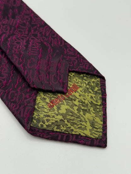 Black jacquard silk tie