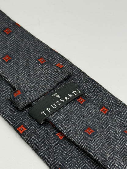Grey silk and wool tie