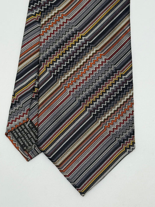 Jacquard silk tie whit stripes