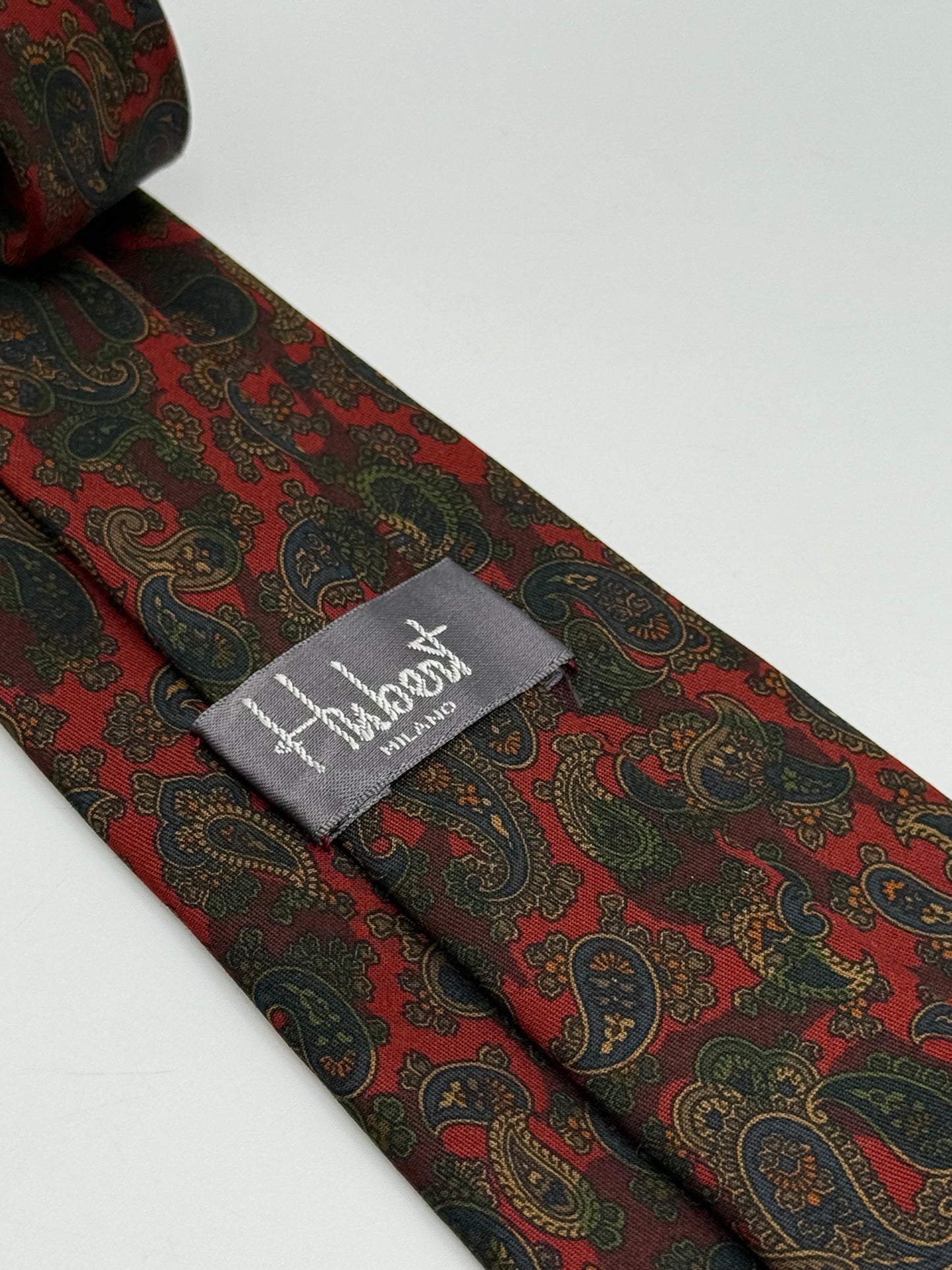 Burgundy paisley pattern silk tie