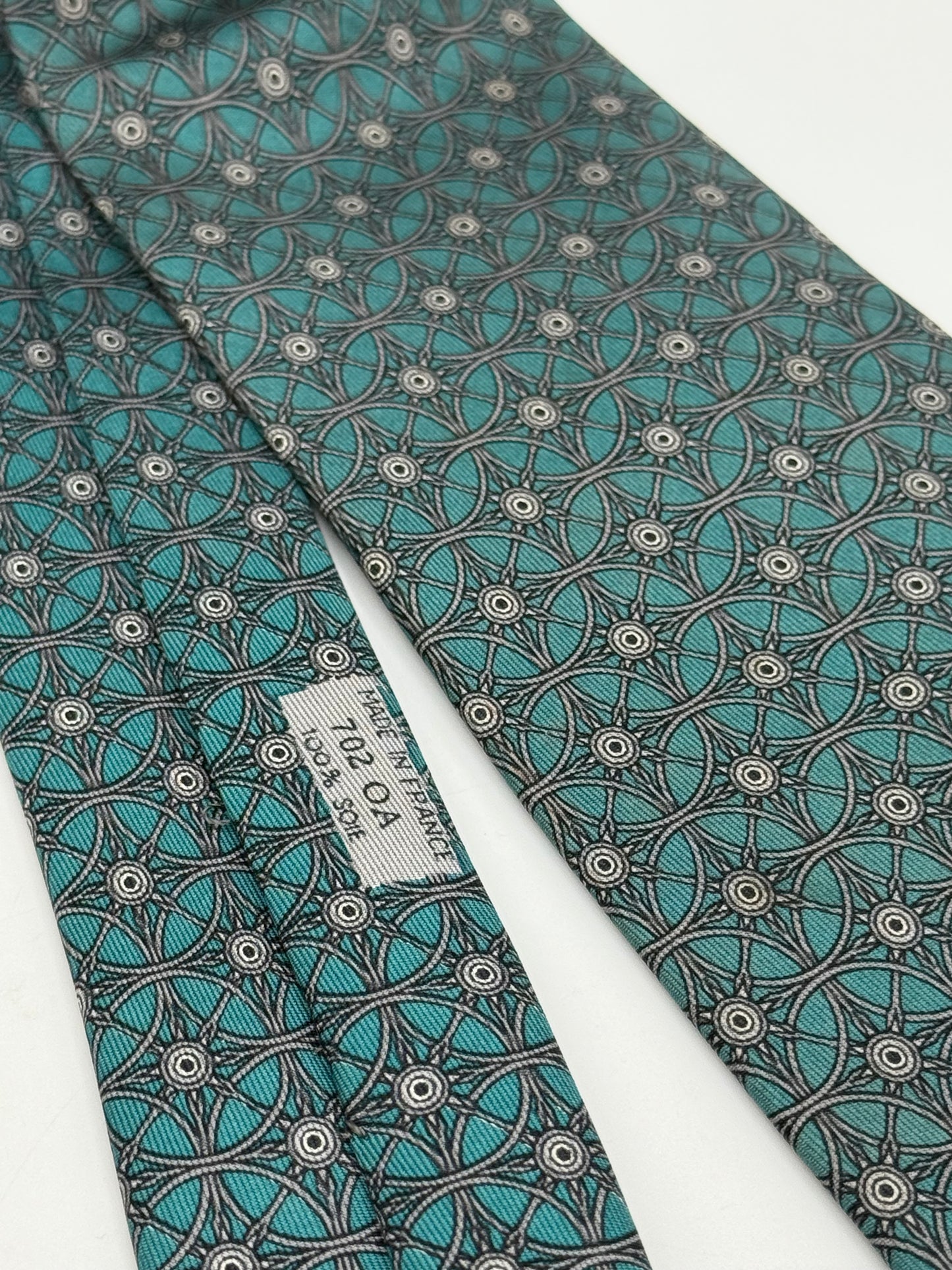Light blue twill silk tie