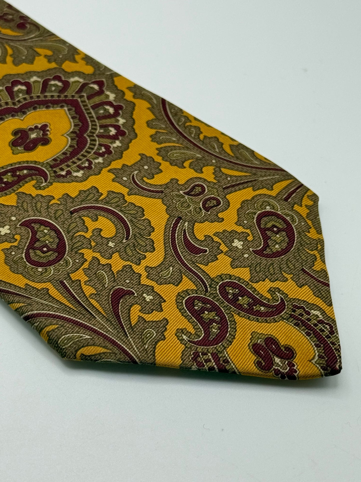 Cashmere pattern England silk tie