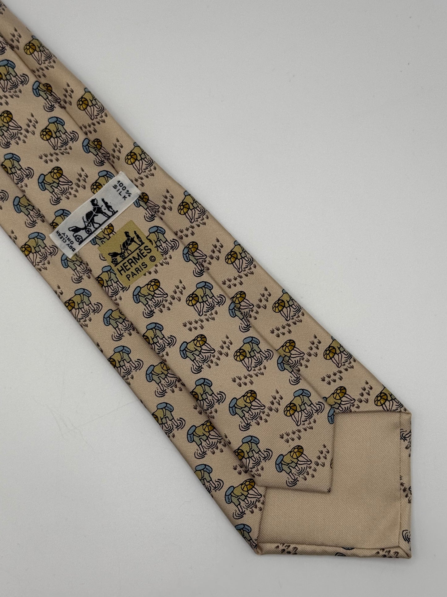 Beige Hermes silk tie