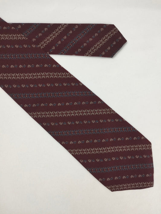 Tie Yves Saint Laurent Paris..